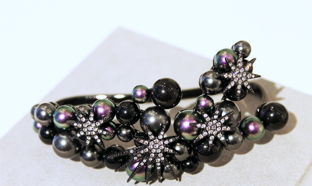 Swarovski Cystal Galaxy Manchette Fatal Swarovski Cystal Galaxy Manchette Fatal