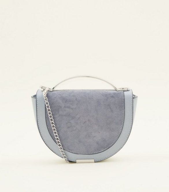 Petit sac à bandoulière bleu clair arrondi à poignée en métal, New Look